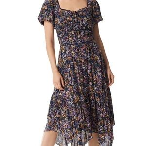 Jessica Simpson 2 piece Women's Margot Handkerchief Skirt and Matching Top